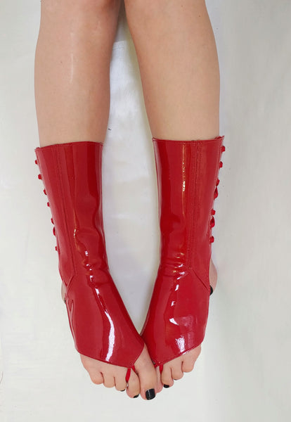 READY MADE Red Patent Pole Gaiters with toe sling Size 1-2